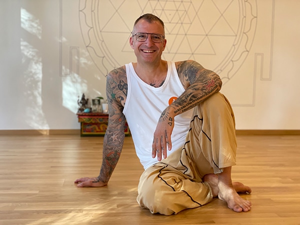 CHRIS | Owner & Yoga Teacher #1